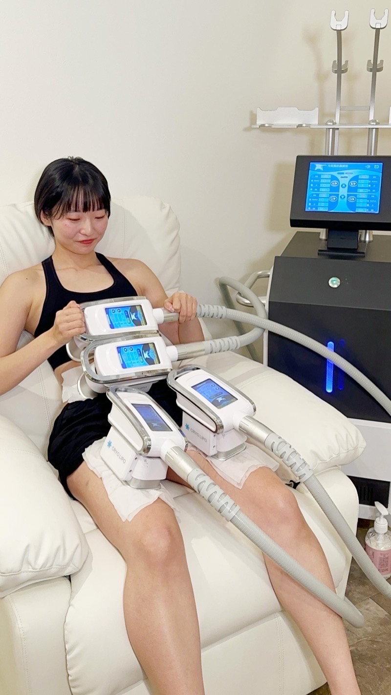 CRYO LIPO 施術イメージ写真